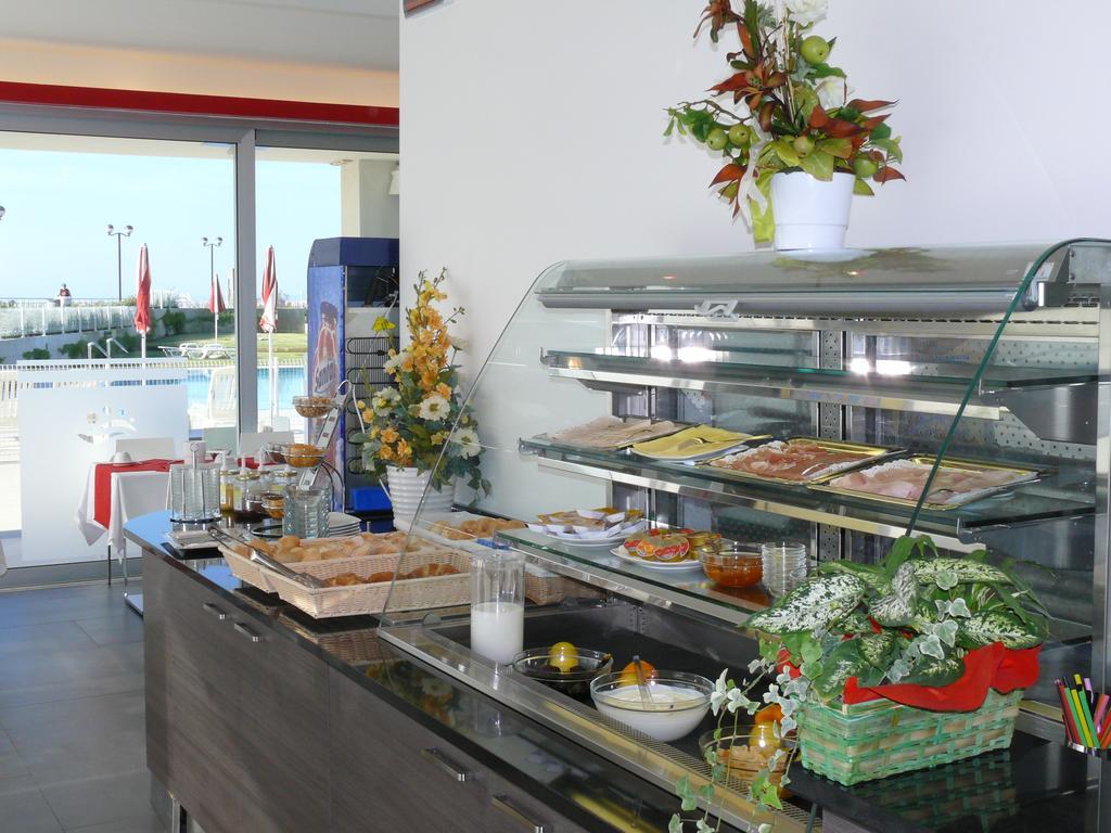 Residence Panorama Apart Hotel Bibione Luaran gambar