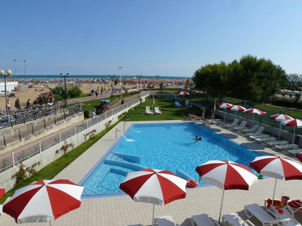 Residence Panorama Apart Hotel Bibione Luaran gambar